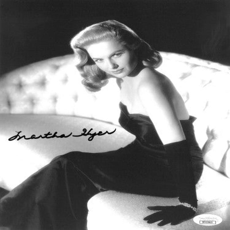 Martha Hyer signed Vintage B&W 8×10 Photo- JSA Hologram #DD32849 (on couch)