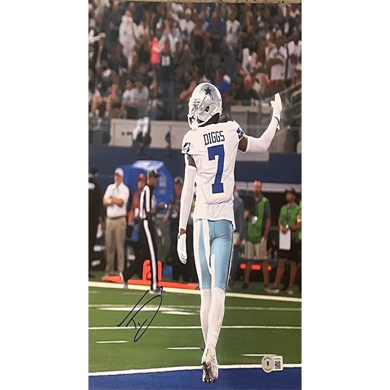 Trevon Diggs Signed 11×14 Dallas Cowboys Photo Beckett
