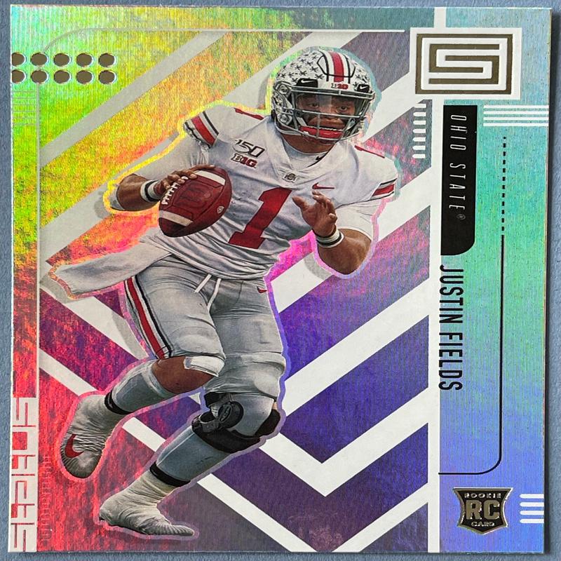 Justin Fields 2021 Panini Chronicles Status Draft Picks Card #159