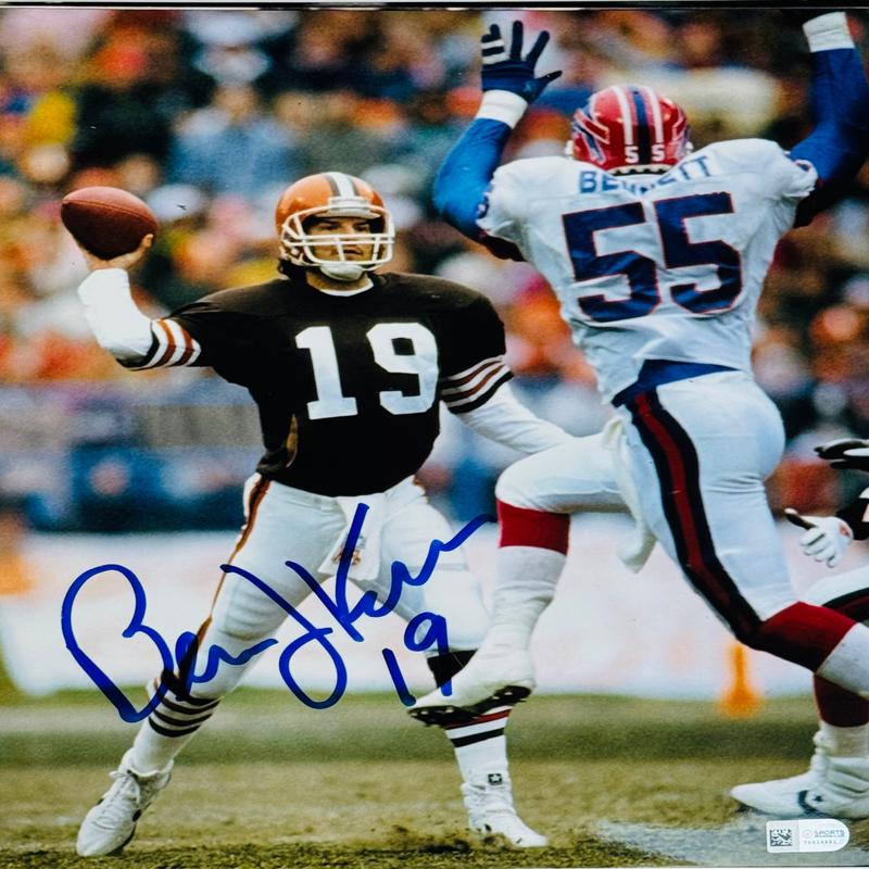 Bernie Kosar Autographed 8x10 Football Photo