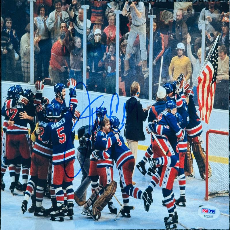 Jim Craig Autographed 8×10 Hockey Photo (PSA)