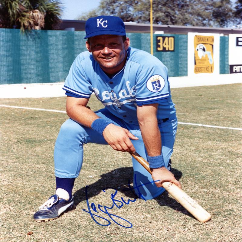 George Brett Autographed 8×10 Photo (JSA)